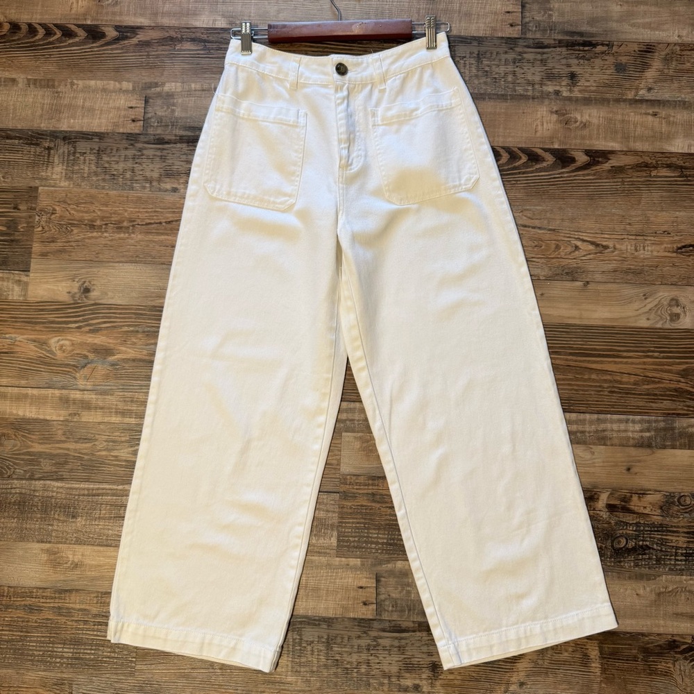 NWOT WHO WHAT WEAR White Straight Leg Cropped White Denim 100% Cotton Pants